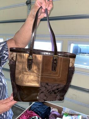 Vintage Coach Patchwork Suede Leather Tote Bag F06J-F10432 Brown Multi